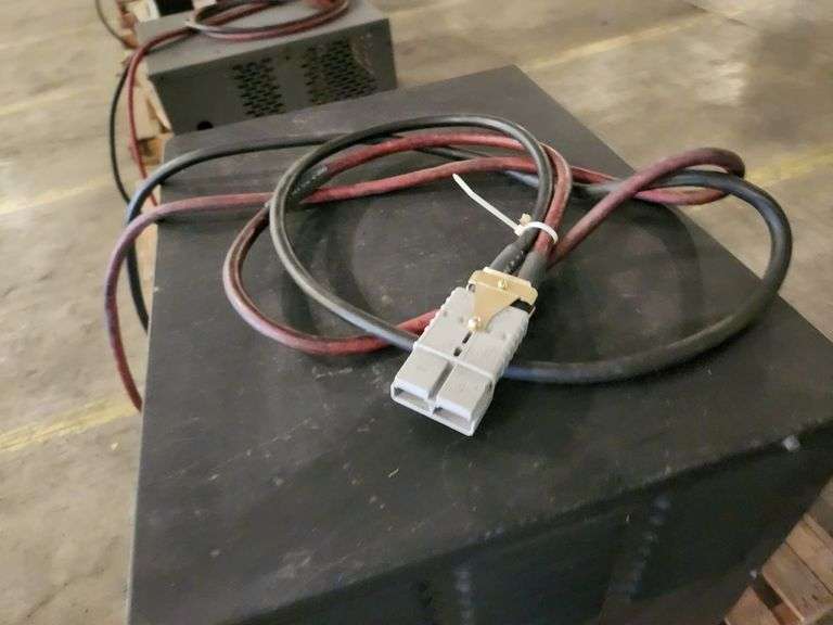 Electric Forklift Battery Charger – Industrial Spec – Sold as Shown