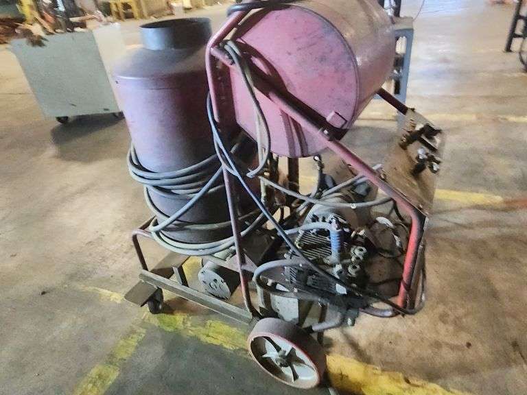 TUFF Hot Water Pressure Washer/ Steamer