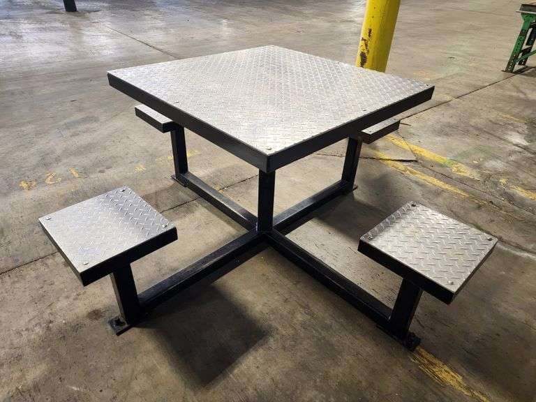 Aluminum Diamond Plate Picnic Table