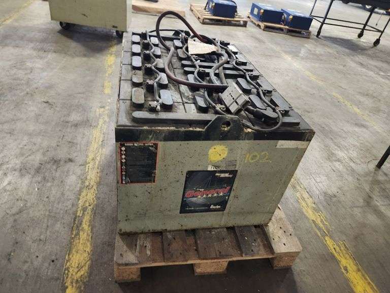 General Batteries Forklift Battery
