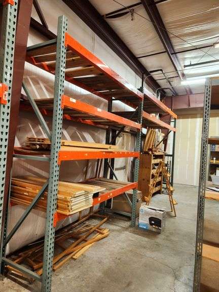 Bid x 2 Sections of Pallet Rack Back wall Warehouse of Factory Outlet