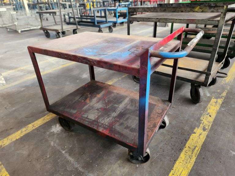 38” X 24” X 36” Metal 2-Tier Rolling Carts