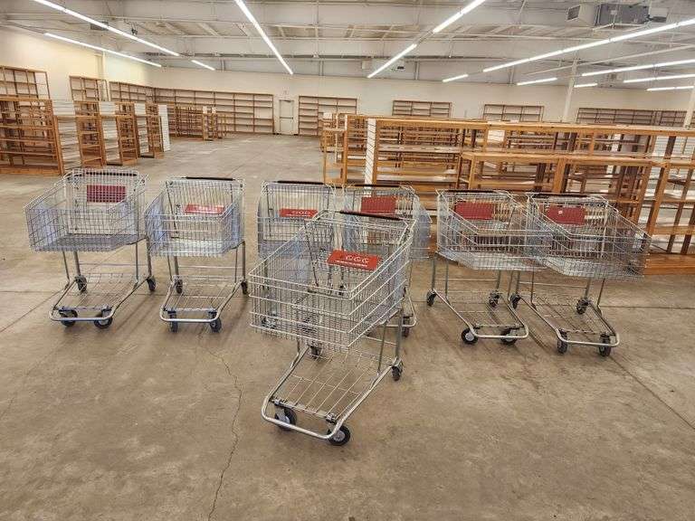 Bid x 7 Chrome Metal Shopping Carts From Libbey Shreveport Outlet Shopping Store