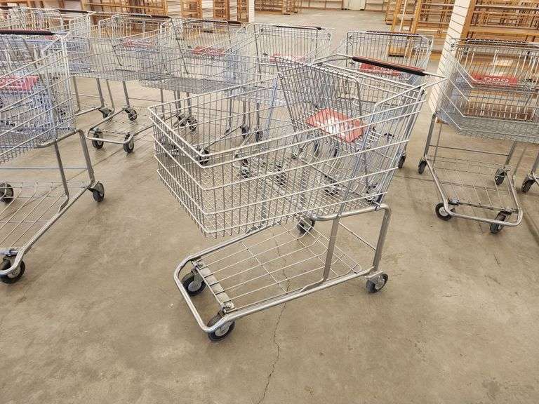 Bid x 10 Chrome Metal Shopping Carts From Libbey Shreveport Outlet Shopping Store