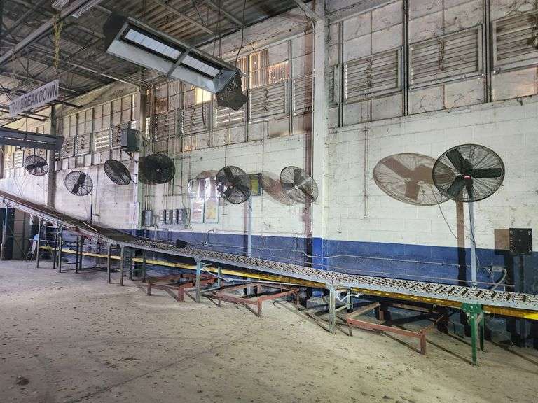 Bid x 8    30" Fans Buyer Responsible for Removal