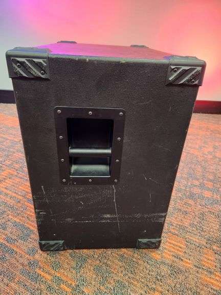 Richie Kotzen’s Tech 21 B410 Bass Cabinet – Tour-Used & Autographed