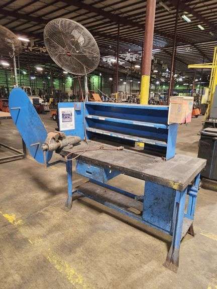 🔧 Heavy-Duty Workstation Table w/ Vise & Fan – 60" x 30"