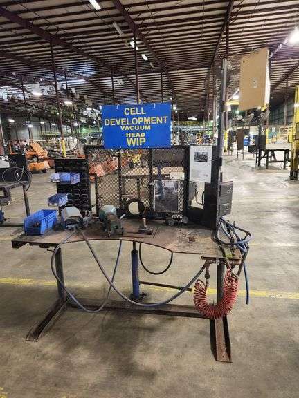Vacuum Head Cell Development Workstation – Hydraulic Foot-Pedal Vise + Shop Table w/ Fixtures & Bins
