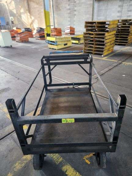 59” X 35” X 37” Metal Utility Cart