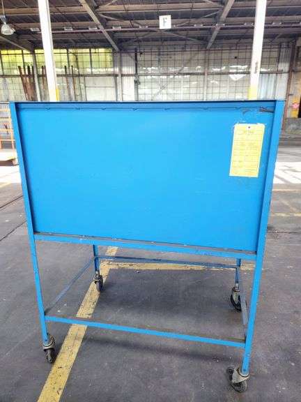 41” X 26” X 54” Heavy Duty Metal Workbench
