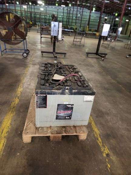 General Batteries Forklift Battery