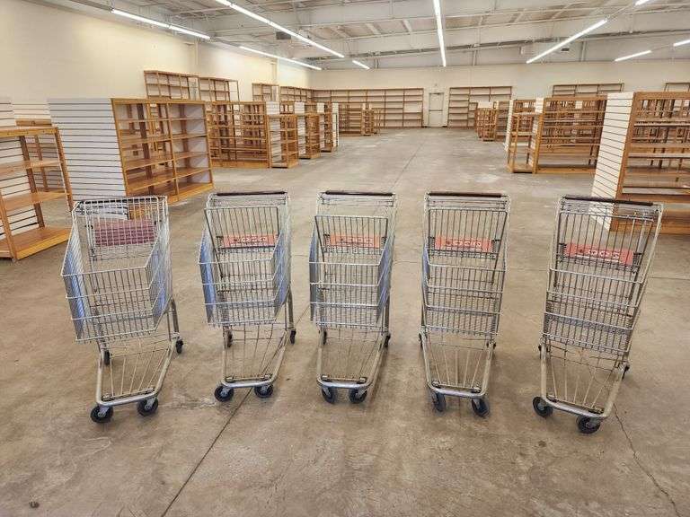 Bid x 5 Chrome Metal Shopping Carts From Libbey Shreveport Outlet Shopping Store