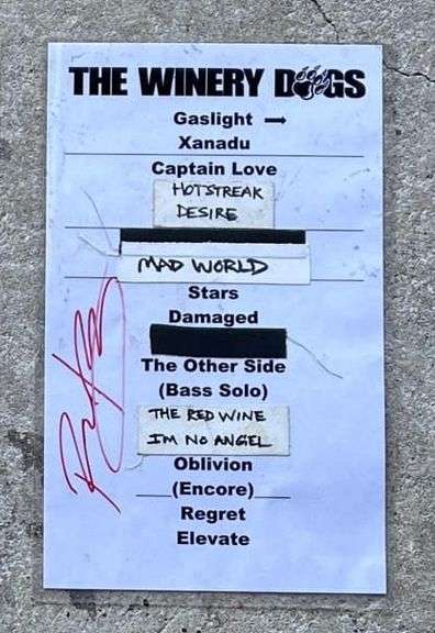 Richie Kotzen's Personal Stage Setlist – Winery Dogs Final Tour (Signed)
