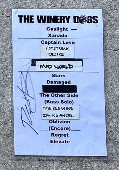 Richie Kotzen's Personal Stage Setlist – Winery Dogs Final Tour (Signed)