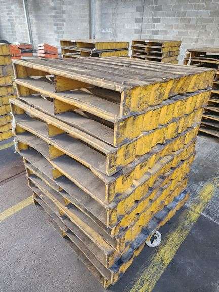 Bid x 10 Steel Pallets 42" x 42"