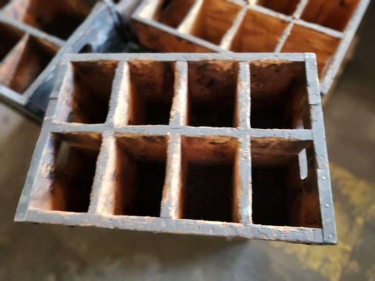 Bid is X 15 Wooden Crates 

19” X 14” X 9” 

19” X 14” X 7”