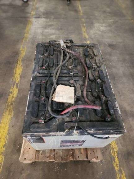 General Batteries Forklift Battery