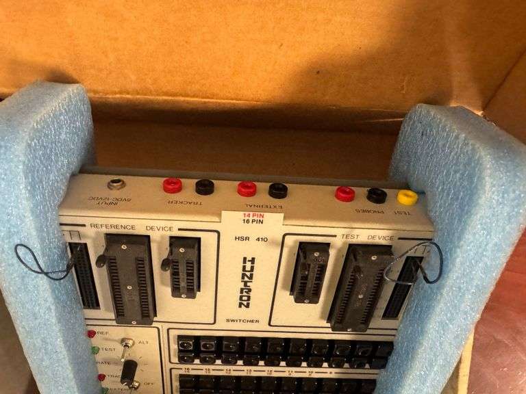 Huntron HSR 410 Switcher with Manual, Test Leads, and Original Box
