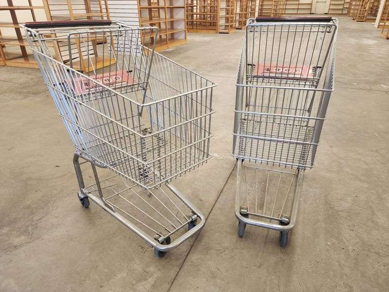 Bid x 2 Chrome Metal Shopping Carts From Libbey Shreveport Outlet Shopping Store