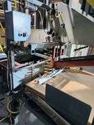 VACUUM-ACTUATED SLIP SHEET / DIVIDER PLACEMENT UNIT – PNEUMATIC LIFT STATION