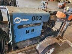 Miller Bobcat 225 Welder Generator ( 8000watt)  with Trailer