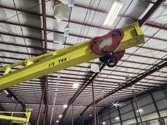 BADASS WELDING WORKSTATION SETUP – ROTARY TABLE, TOOL STORAGE, BUILT-IN AIR TANK + ½ TON JIB CRANE!