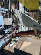 VACUUM-ACTUATED SLIP SHEET / DIVIDER PLACEMENT UNIT – PNEUMATIC LIFT STATION