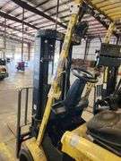 HYSTER 4,500 lb Electric Forklift – Model E45XM2-27 – 189" Lift Height – NO BATTERY