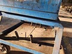 28” X 26” X 41” Change Valve Cart