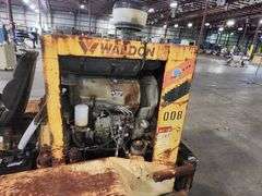 Waldon 5100 Loader – Runs, Lifts, Tilts, and Moves!
