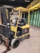 HYSTER 4,100 lb Electric Forklift – Model E50XM – 48 Volt – 240" Lift Height