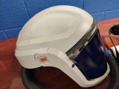 3M Versaflo TR-600 Powered Air Purifying Respirator Kit w/ M-Series Helmet
