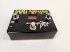 Tech 21 NYC MIDI Mouse Foot Controller – Personally Owned by Richie Kotzen – Autographed