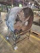44" Industrial Floor Fan – Heavy-Duty Airflow