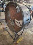 44" Industrial Floor Fan – Heavy-Duty Airflow