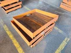 Bid x 5 Steel Pallet With Mesh Bottom 30"x 30"