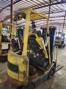 HYSTER 4,500 lb Electric Forklift – Model E45XM2-27 – 189" Lift Height – NO BATTERY