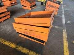 Bid x 5 Steel Pallet With Mesh Bottom 30"x 30"