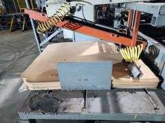 VACUUM-ACTUATED SLIP SHEET / DIVIDER PLACEMENT UNIT – PNEUMATIC LIFT STATION