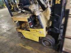 HYSTER 3,200 lb Electric Forklift – Model E40X2 – w/ Side Shift – NO BATTERY