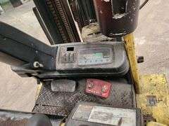 HYSTER 4,100 lb Electric Forklift – Model E50XM – 48 Volt – 240" Lift Height