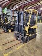 HYSTER 4,500 lb Electric Forklift – Model E45XM2-27 – 189" Lift Height – NO BATTERY