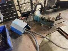 Vacuum Head Cell Development Workstation – Hydraulic Foot-Pedal Vise + Shop Table w/ Fixtures & Bins