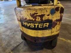 HYSTER 4,500 lb Electric Forklift w/ Charger – Model E45XM2-27  – 189" Lift Height w/ INTERMEC T2455 Terminal