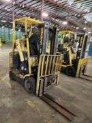 HYSTER 4,500 lb Electric Forklift – Model E45XM2-27 – 189" Lift Height – NO BATTERY
