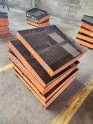 Bid x 5 Steel Pallet With Mesh Bottom 30"x 30"