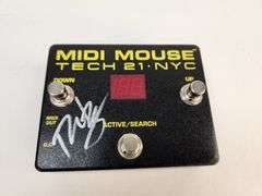Tech 21 NYC MIDI Mouse Foot Controller – Personally Owned by Richie Kotzen – Autographed