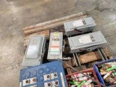 Industrial Electrical Switch & Fuse Panel Assortment – Square D Disconnects, Panel Box & Assorted High-Voltage Fuses