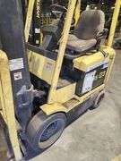 HYSTER 4,500 lb Electric Forklift – Model E45XM-27  – 36 Volt – NOT CHARGED