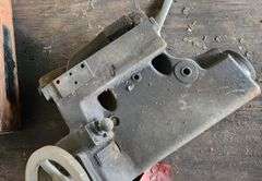 Lathe Carriage Assembly